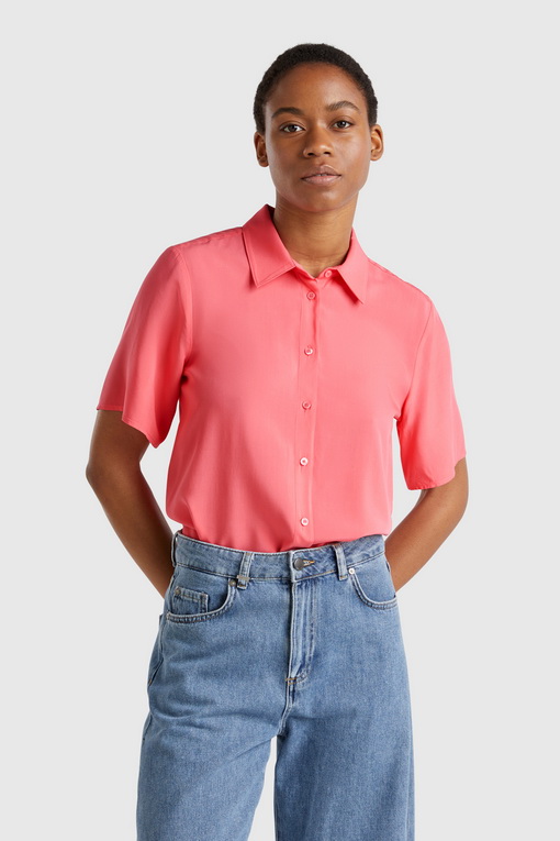 https://img.benettonmall.com/PARTS/KB/25S/5WPWDQ0B10U0_MB_D2.jpg