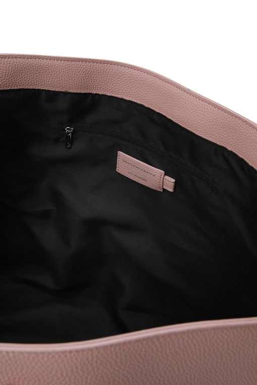 https://img.benettonmall.com/PARTS/KB/25S/618UDY06W09J_MB_D4.jpg