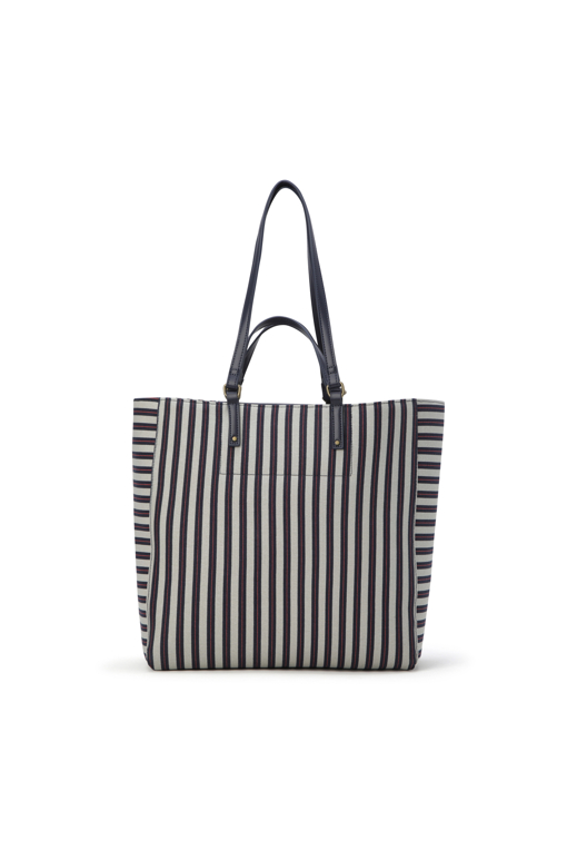 https://img.benettonmall.com/PARTS/KB/25S/66GRDY07W016_MB_D2.jpg