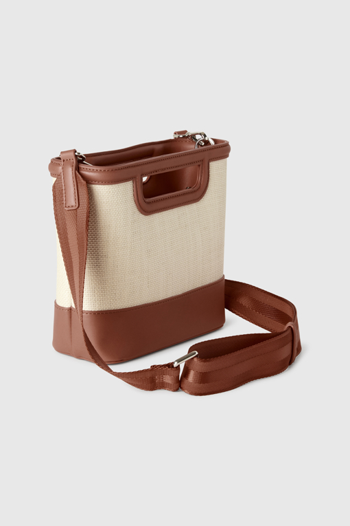 https://img.benettonmall.com/PARTS/KB/25S/67O1DY07Q0B1_MB_D1.jpg