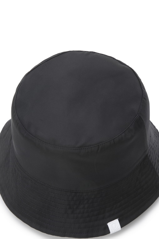 https://img.benettonmall.com/PARTS/KB/25S/6K2VDA013100_MB_D2.jpg
