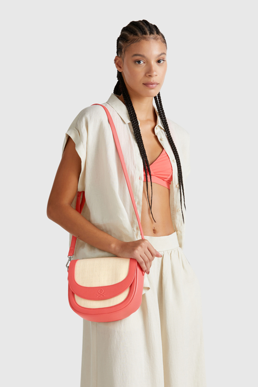 https://img.benettonmall.com/PARTS/KB/25S/6NYFDY07R136_MB_D3.jpg