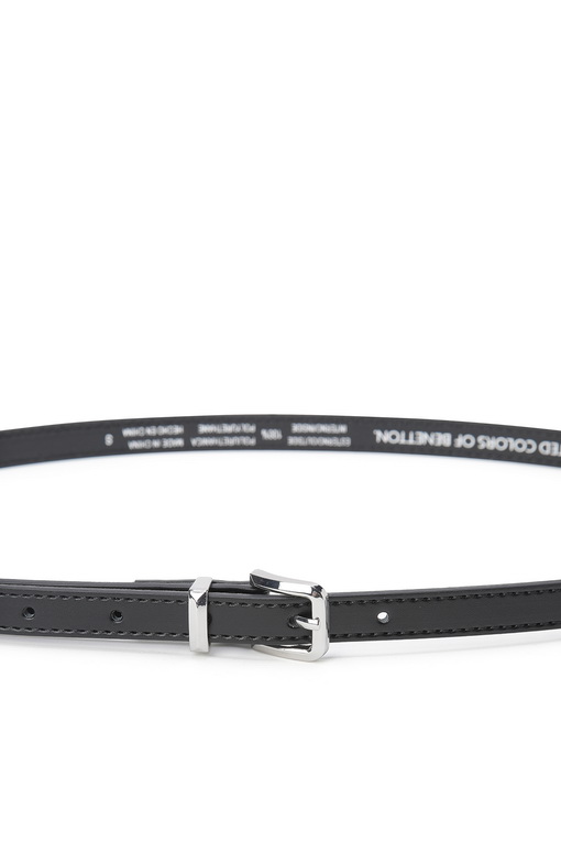 https://img.benettonmall.com/PARTS/KB/25S/6QE6DL014100_MB_D2.jpg