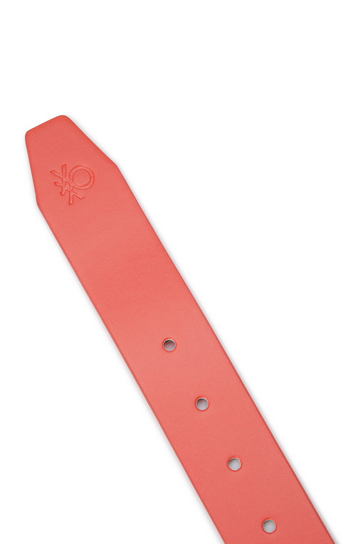 https://img.benettonmall.com/PARTS/KB/25S/6QE6DL01517W_MB_D5.jpg