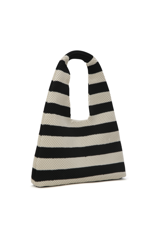 https://img.benettonmall.com/PARTS/KB/25S/6VQFDY07U100_MB_D1.jpg