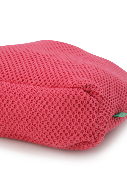 https://img.benettonmall.com/PARTS/KB/25S/6VQFDY07V22G_MB_D4.jpg