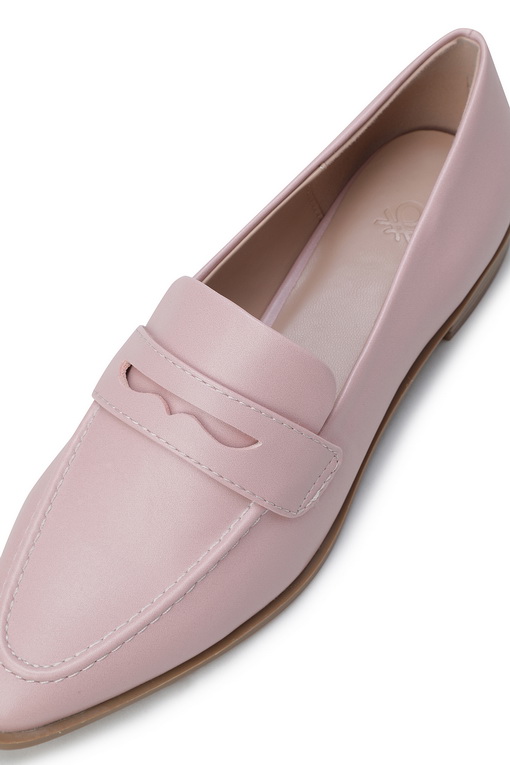 https://img.benettonmall.com/PARTS/KB/25S/8NOGDD03H09J_MB_D3.jpg