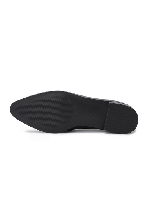 https://img.benettonmall.com/PARTS/KB/25S/8NOGDD03H100_MB_D5.jpg