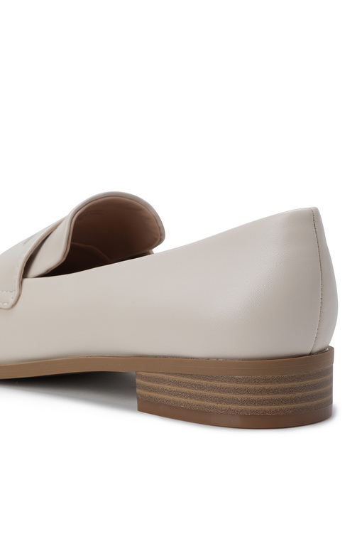 https://img.benettonmall.com/PARTS/KB/25S/8NOGDD03H152_MB_D4.jpg