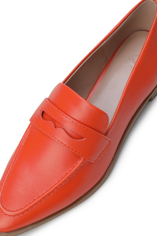 https://img.benettonmall.com/PARTS/KB/25S/8NOGDD03H17W_MB_D3.jpg