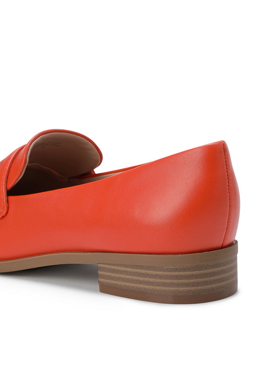 https://img.benettonmall.com/PARTS/KB/25S/8NOGDD03H17W_MB_D4.jpg