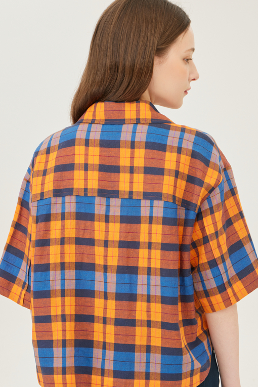 https://img.benettonmall.com/PARTS/KB/25S/BABL55531OR_MB_D3.jpg