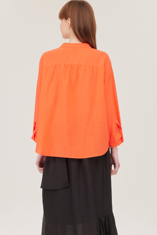 https://img.benettonmall.com/PARTS/KB/25S/BABL57531OR_MB_D1.jpg
