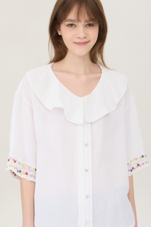 https://img.benettonmall.com/PARTS/KB/25S/BABL59531WH_MB_D2.jpg