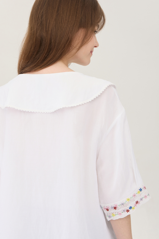 https://img.benettonmall.com/PARTS/KB/25S/BABL59531WH_MB_D4.jpg