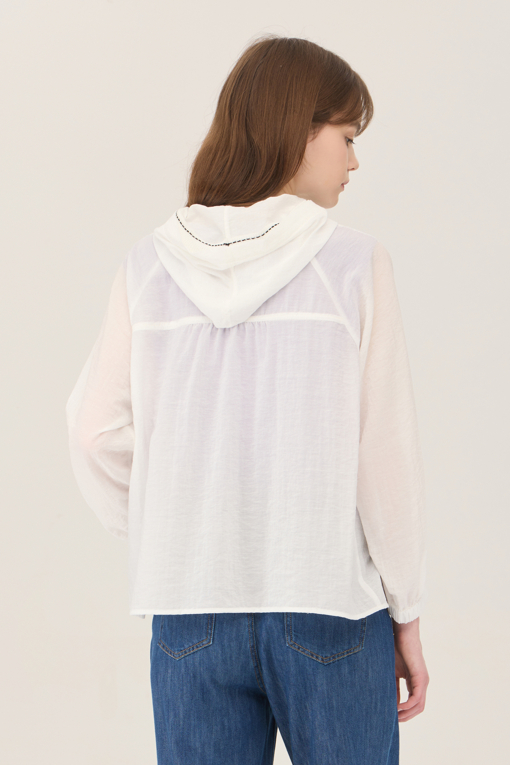 https://img.benettonmall.com/PARTS/KB/25S/BABL66531WH_MB_D1.jpg