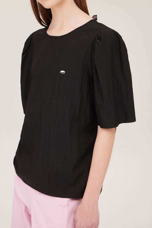 https://img.benettonmall.com/PARTS/KB/25S/BABL96531BK_MB_D4.jpg