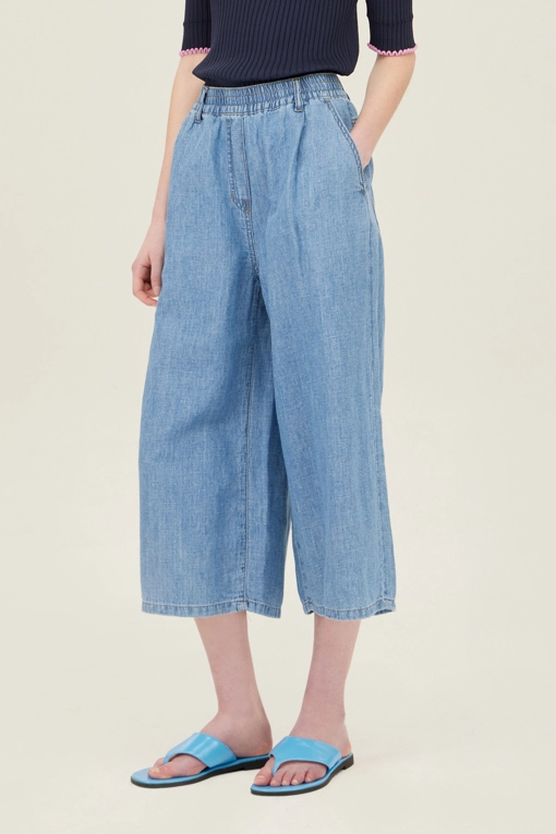 https://img.benettonmall.com/PARTS/KB/25S/BADP55531IN_MB.jpg