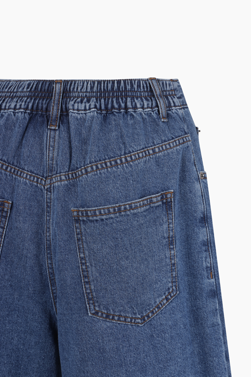 https://img.benettonmall.com/PARTS/KB/25S/BADP56531IN_MB_D3.jpg