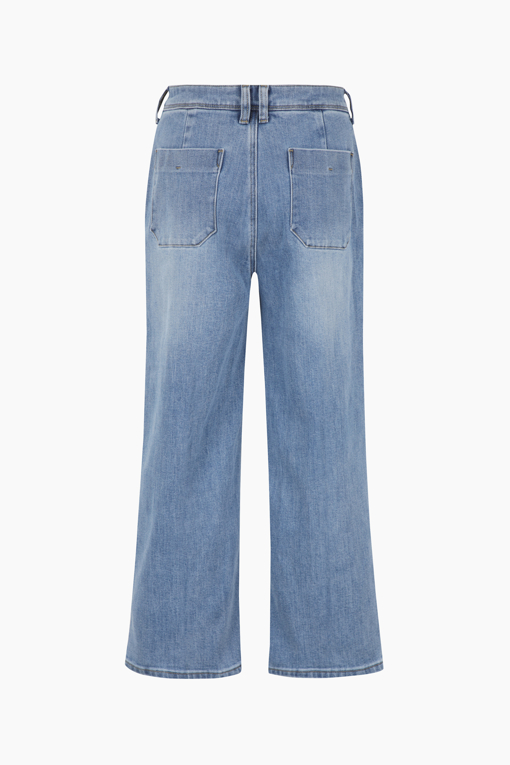 https://img.benettonmall.com/PARTS/KB/25S/BADP62531IN_MB_D11.jpg
