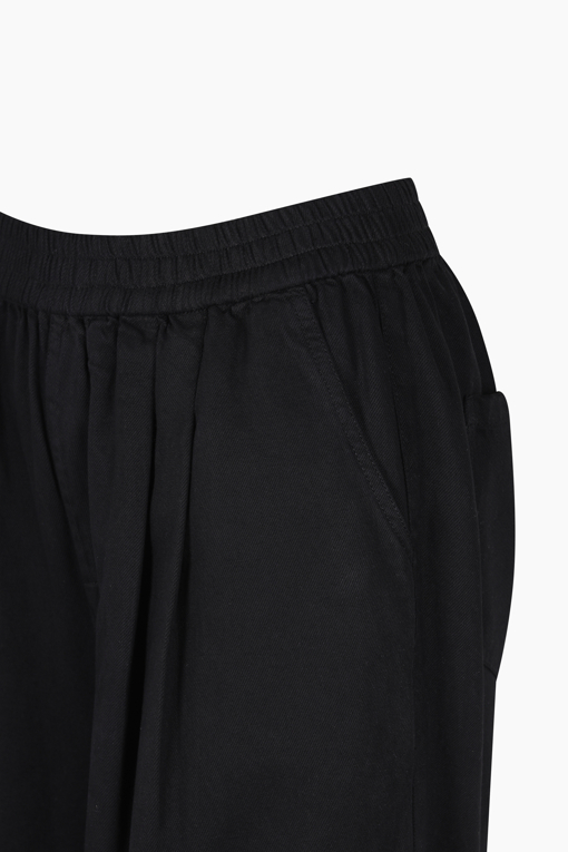 https://img.benettonmall.com/PARTS/KB/25S/BADP63531BK_MB_D12.jpg