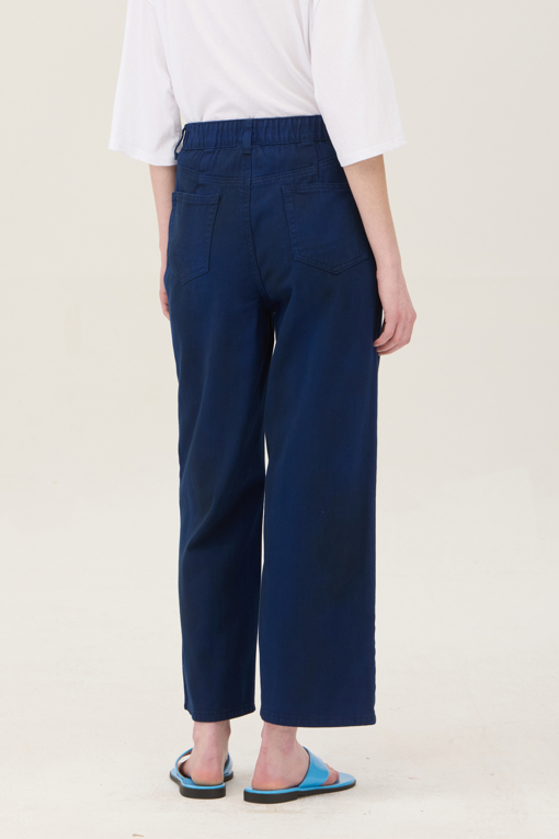 https://img.benettonmall.com/PARTS/KB/25S/BADP64531BL_MB_D1.jpg
