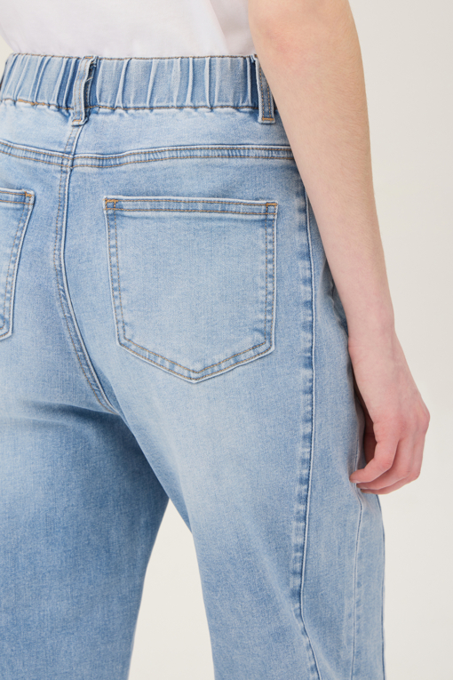 https://img.benettonmall.com/PARTS/KB/25S/BADP68531BL_MB_D4.jpg