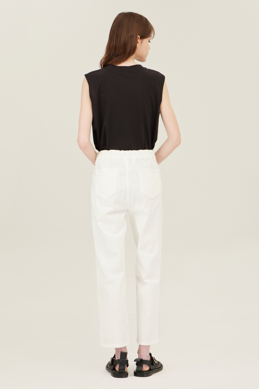 https://img.benettonmall.com/PARTS/KB/25S/BADP70531WH_MB_D1.jpg