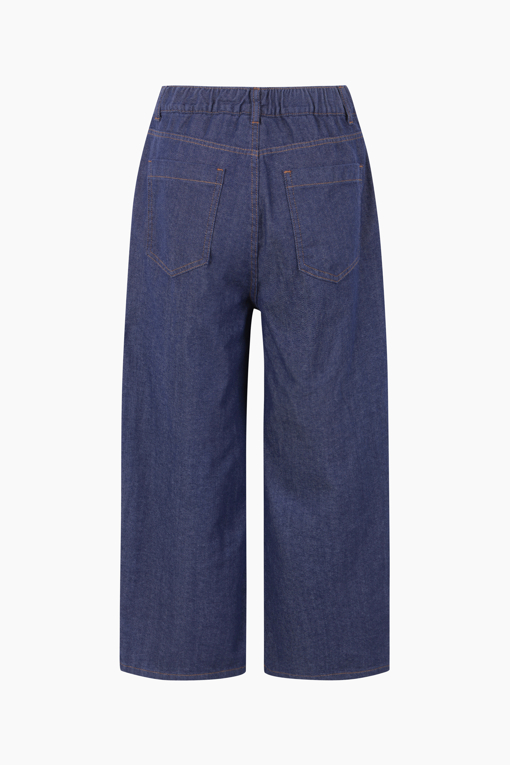 https://img.benettonmall.com/PARTS/KB/25S/BADP99531IN_MB_D11.jpg