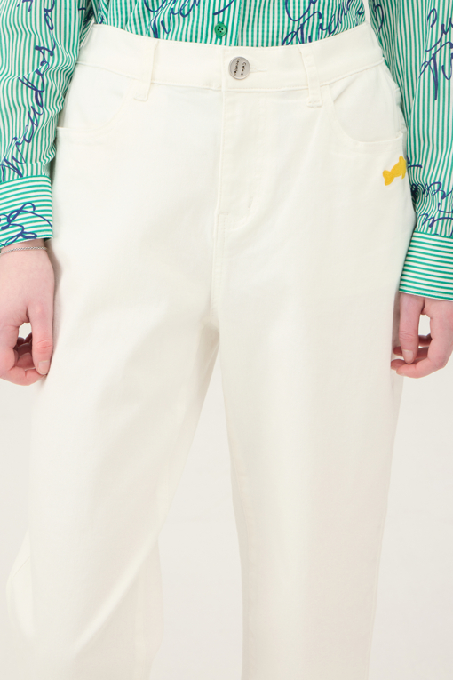 https://img.benettonmall.com/PARTS/KB/25S/BADPE1531WH_MB_D2.jpg
