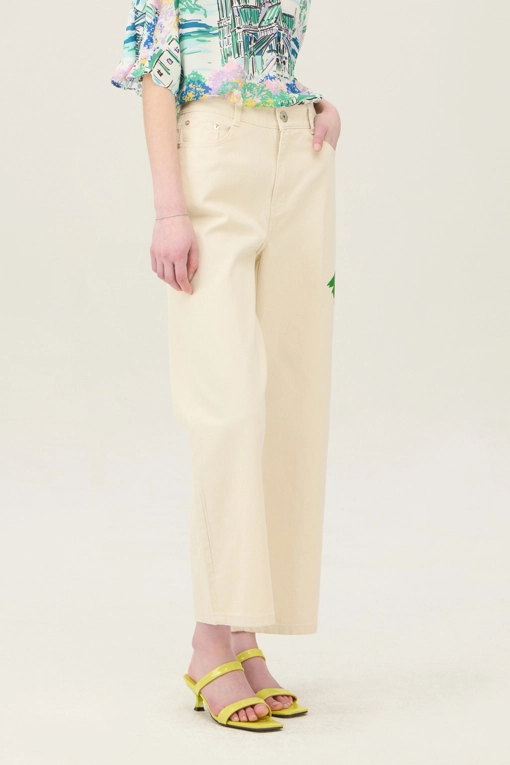 https://img.benettonmall.com/PARTS/KB/25S/BADPE3511IV_MB.jpg