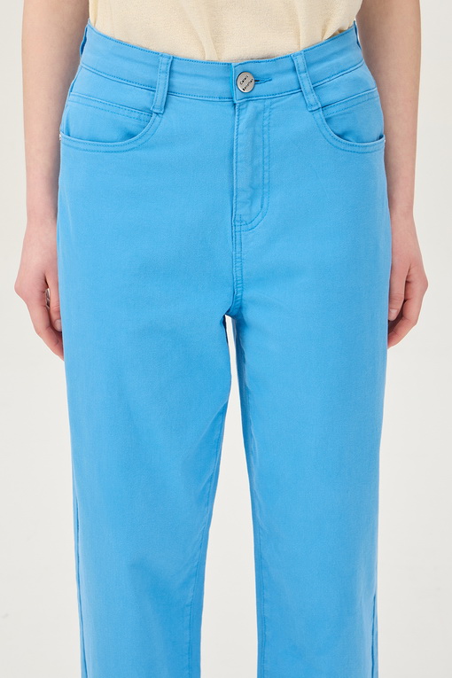 https://img.benettonmall.com/PARTS/KB/25S/BADPF1531BL_MB_D2.jpg