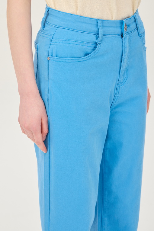 https://img.benettonmall.com/PARTS/KB/25S/BADPF1531BL_MB_D3.jpg