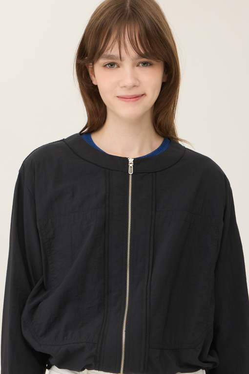https://img.benettonmall.com/PARTS/KB/25S/BAJP57531BK_MB_D2.jpg
