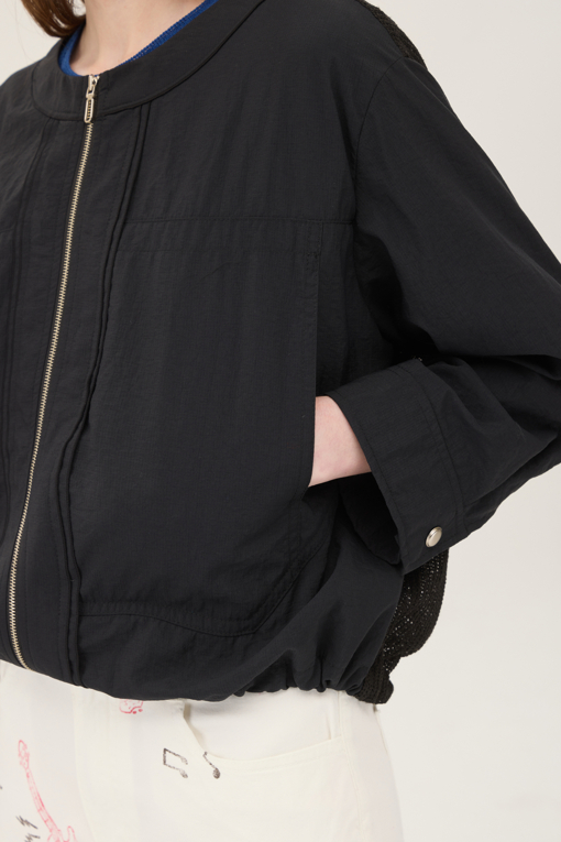 https://img.benettonmall.com/PARTS/KB/25S/BAJP57531BK_MB_D4.jpg