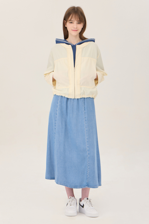 https://img.benettonmall.com/PARTS/KB/25S/BAJP57531IV_MB_D5.jpg