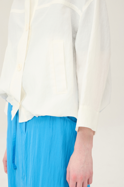 https://img.benettonmall.com/PARTS/KB/25S/BAJP60531IV_MB_D4.jpg