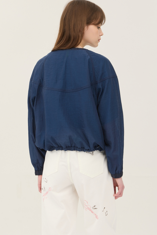 https://img.benettonmall.com/PARTS/KB/25S/BAJP63531NY_MB_D1.jpg