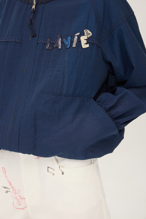 https://img.benettonmall.com/PARTS/KB/25S/BAJP63531NY_MB_D4.jpg