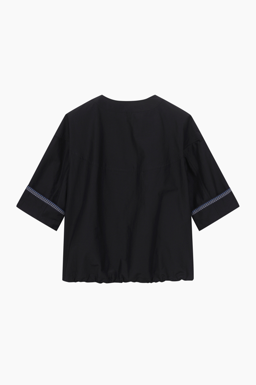 https://img.benettonmall.com/PARTS/KB/25S/BAJP68531BK_MB_D11.jpg