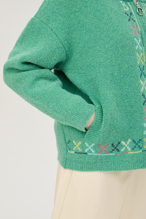 https://img.benettonmall.com/PARTS/KB/25S/BAKC07511GN_MB_D4.jpg