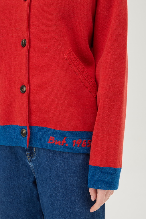 https://img.benettonmall.com/PARTS/KB/25S/BAKC11511RD_MB_D4.jpg