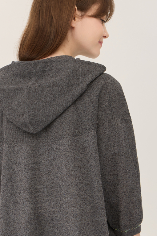 https://img.benettonmall.com/PARTS/KB/25S/BAKC56531GR_MB_D4.jpg
