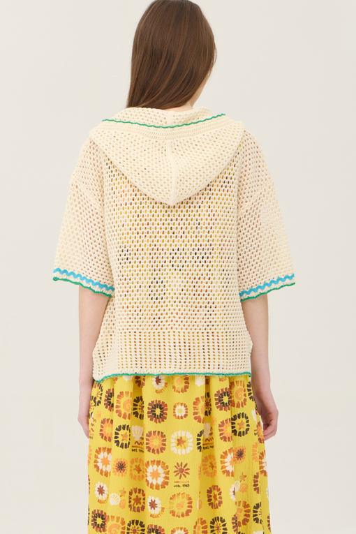 https://img.benettonmall.com/PARTS/KB/25S/BAKC57531IV_MB_D1.jpg