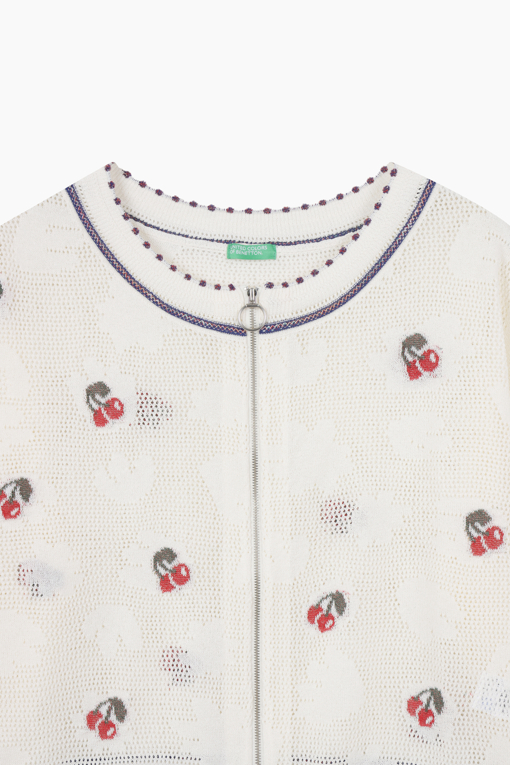 https://img.benettonmall.com/PARTS/KB/25S/BAKC65531IV_MB_D12.jpg