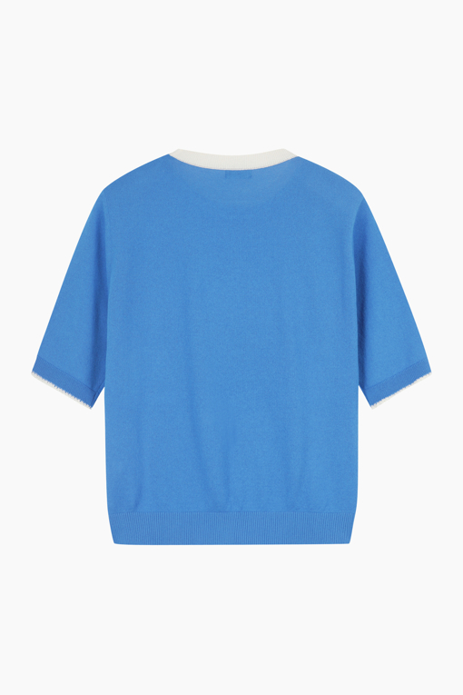 https://img.benettonmall.com/PARTS/KB/25S/BAKP56531BL_MB_D11.jpg