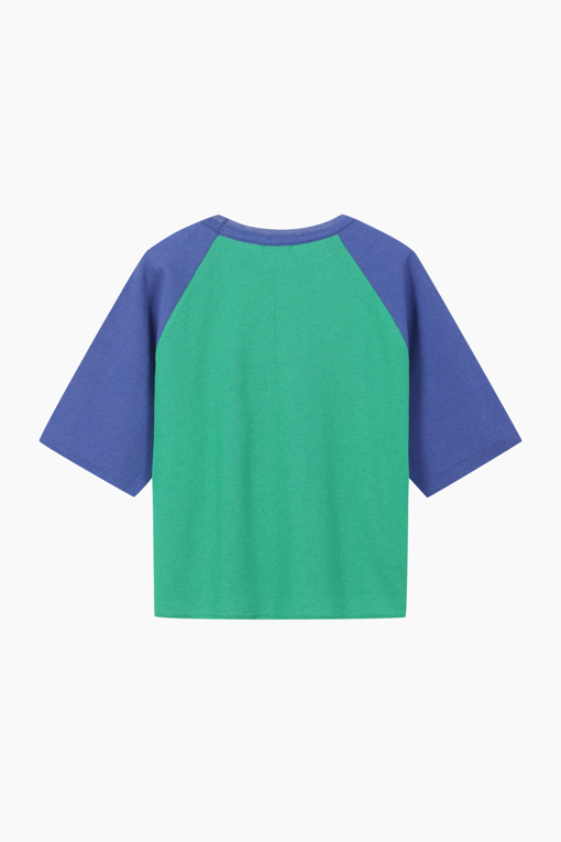https://img.benettonmall.com/PARTS/KB/25S/BAKP57531GN_MB_D11.jpg