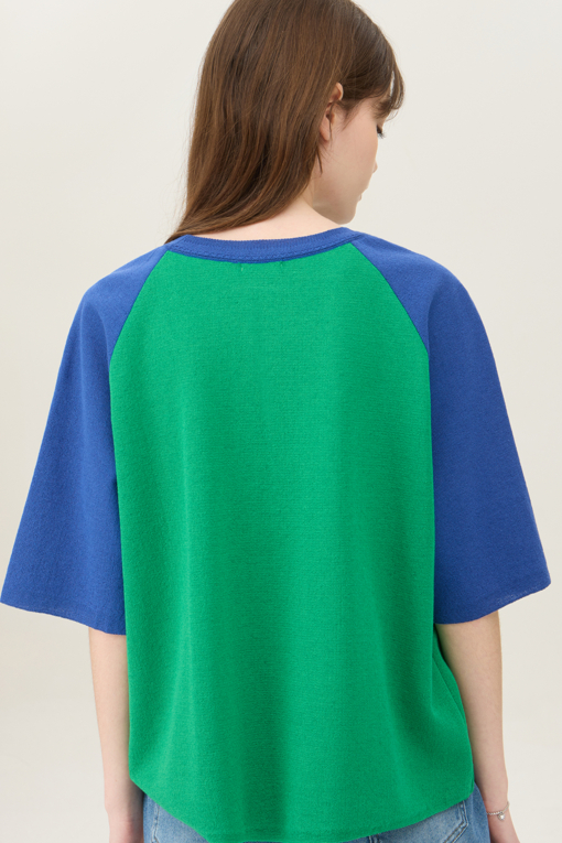 https://img.benettonmall.com/PARTS/KB/25S/BAKP57531GN_MB_D3.jpg