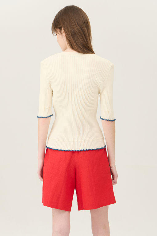 https://img.benettonmall.com/PARTS/KB/25S/BAKP62531IV_MB_D1.jpg