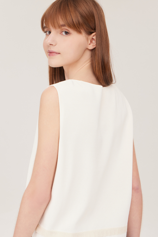 https://img.benettonmall.com/PARTS/KB/25S/BAKP72531IV_MB_D3.jpg